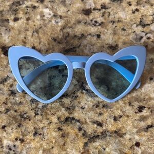 Stylish Blue Heart-Shaped Women's Sunglasses